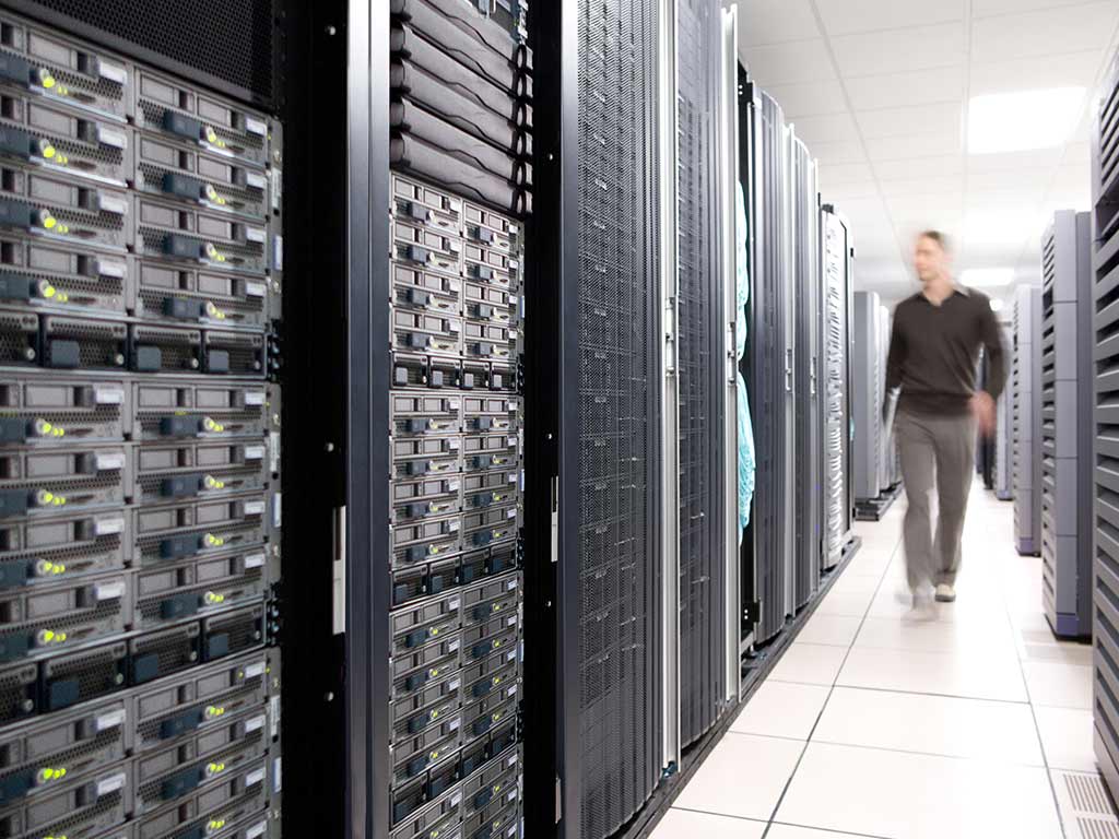 617116fd56e62.jpg 境外服務器.jpg